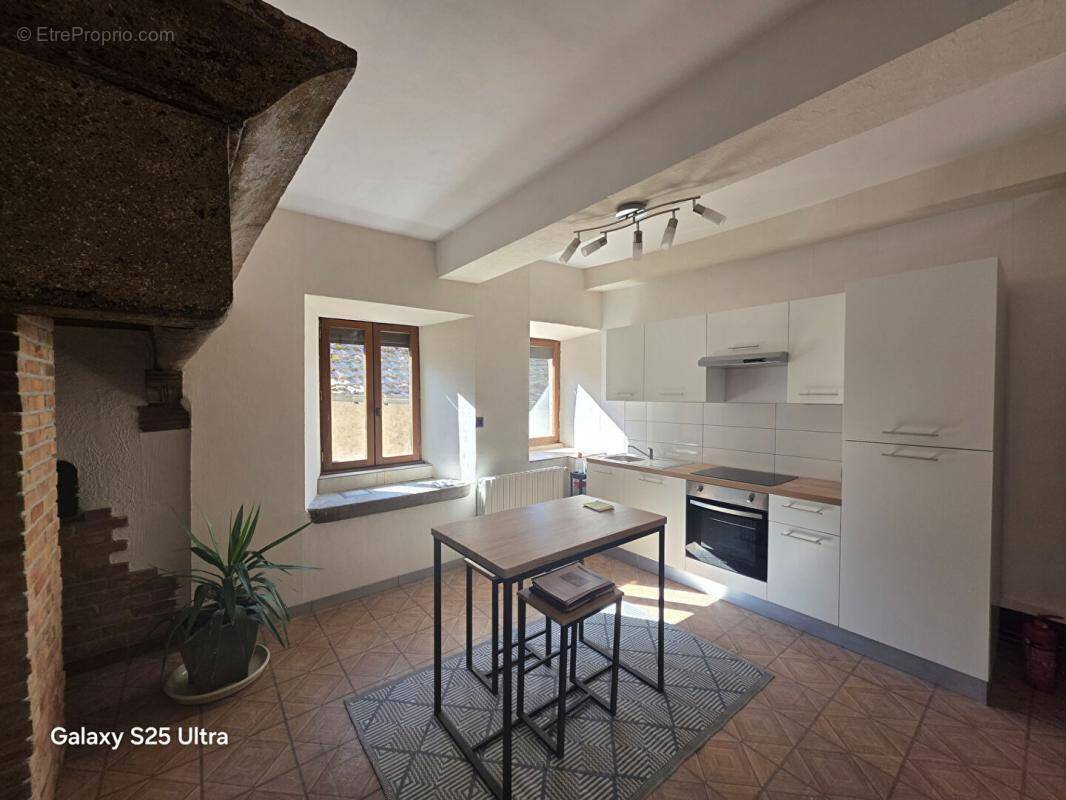Appartement à CLERVAL