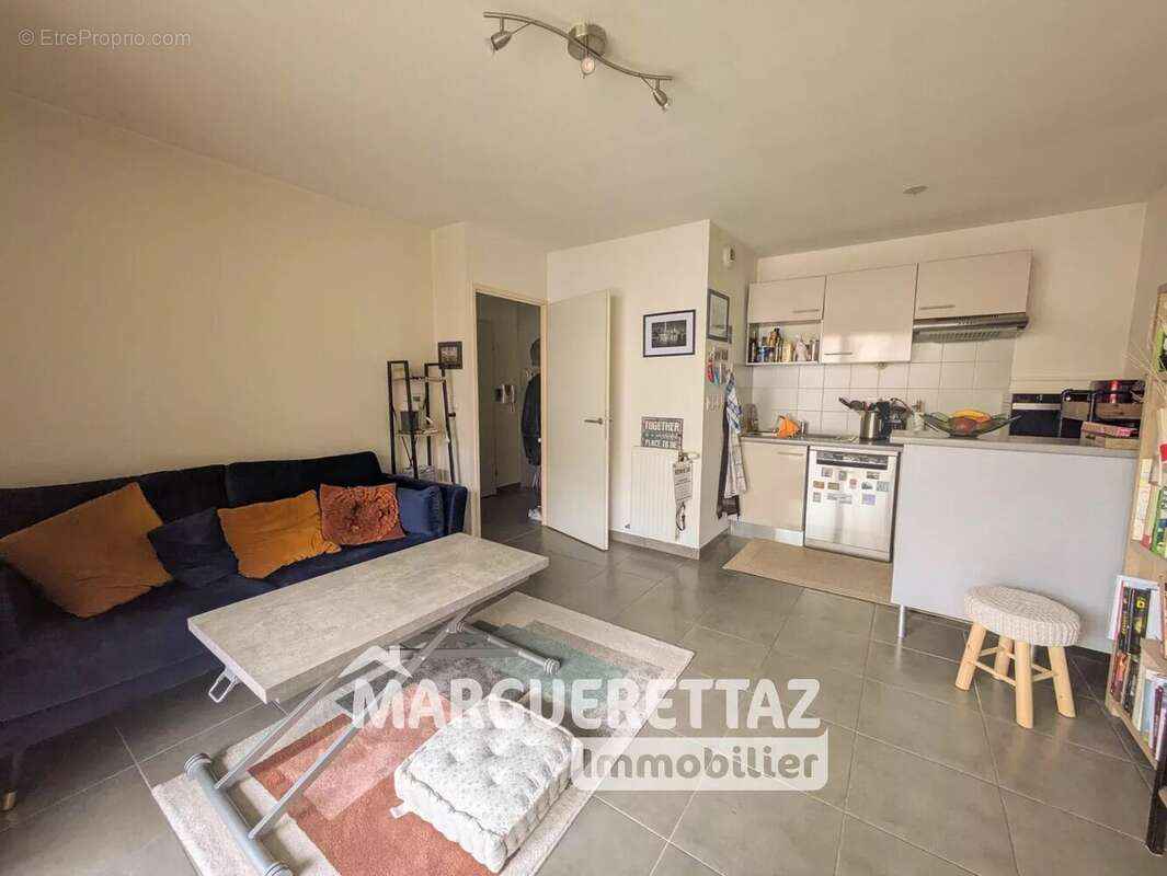 Appartement à BONNEVILLE