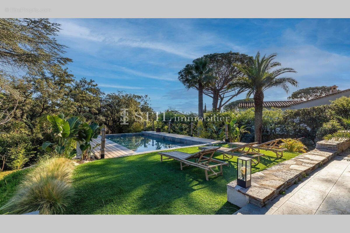 Maison à GRIMAUD