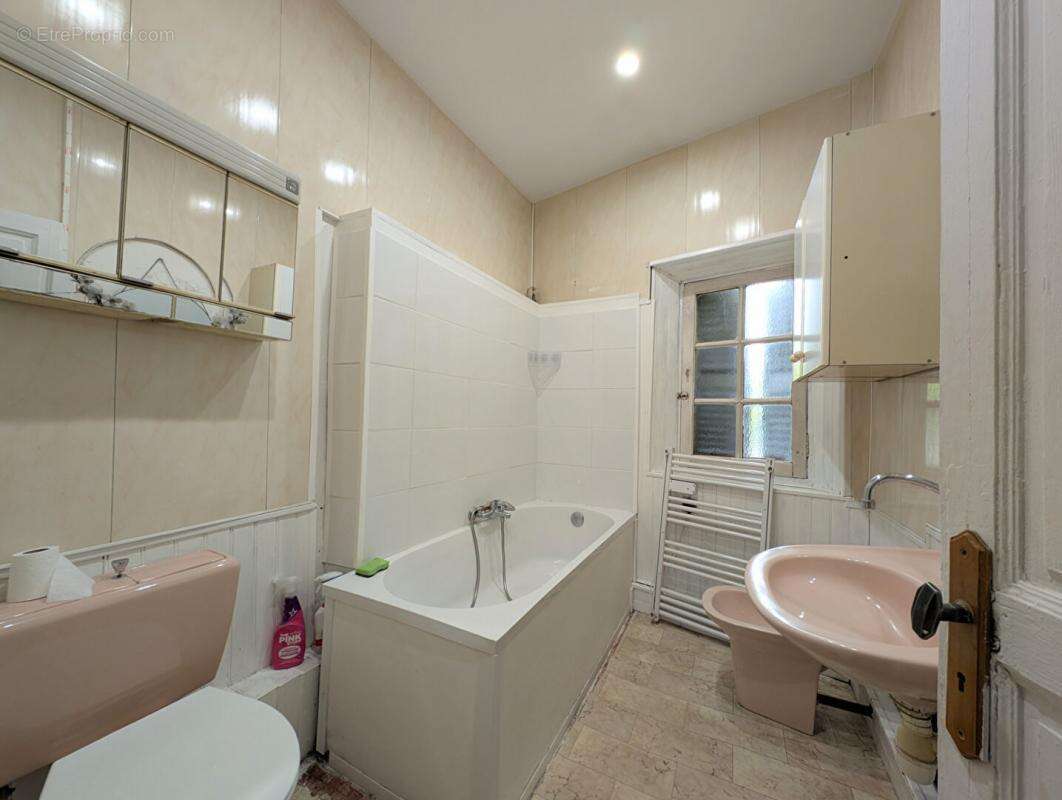 Appartement à MARSEILLE-13E
