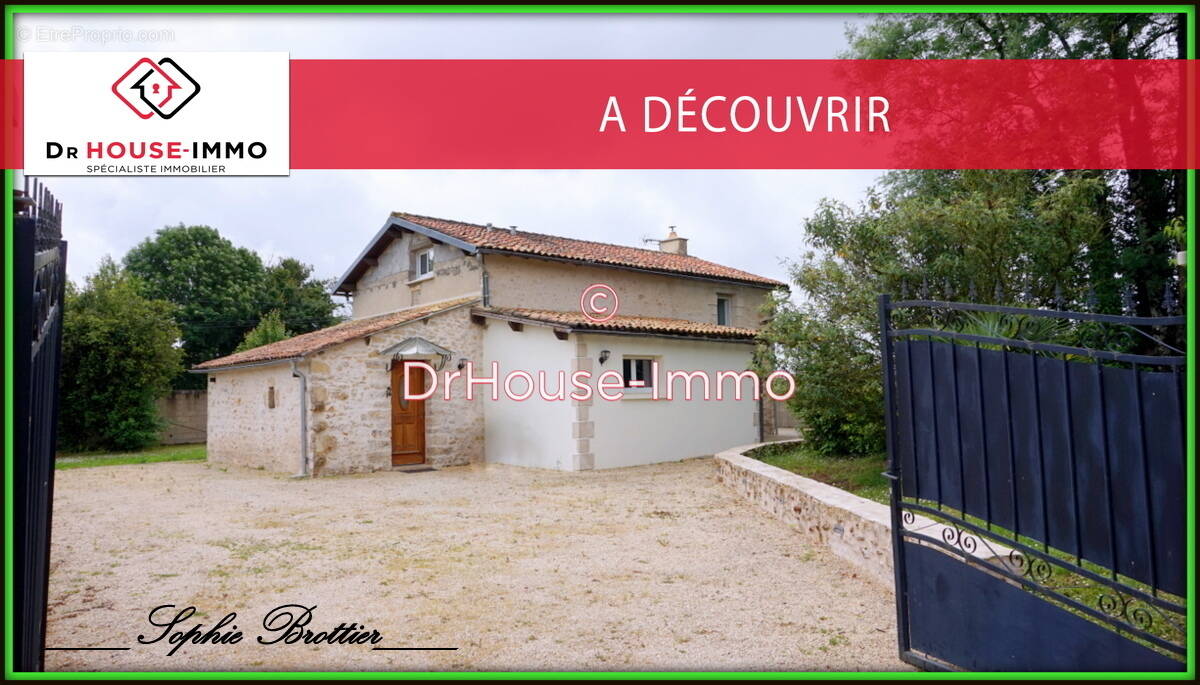 Maison à VOUILLE