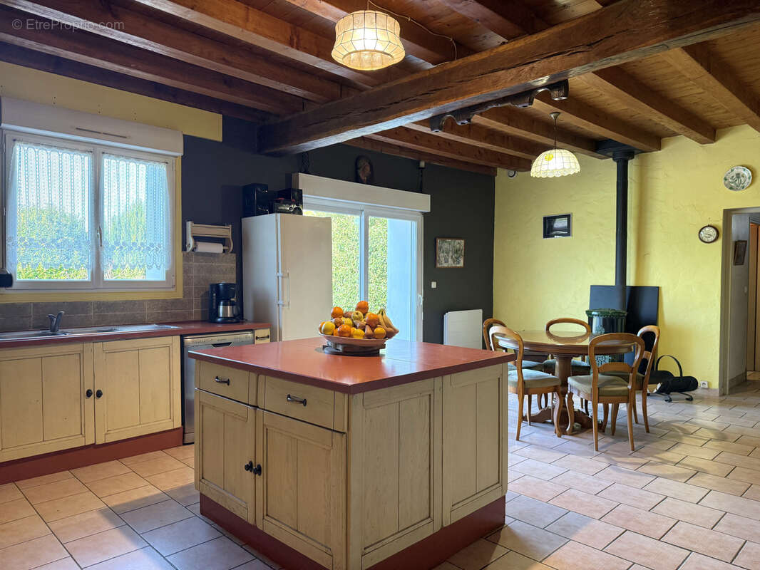 Maison à EYMET