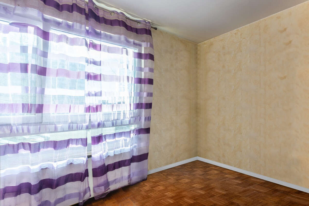 Appartement à OULLINS