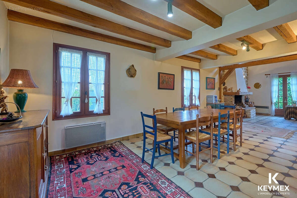 Maison à ENNERY