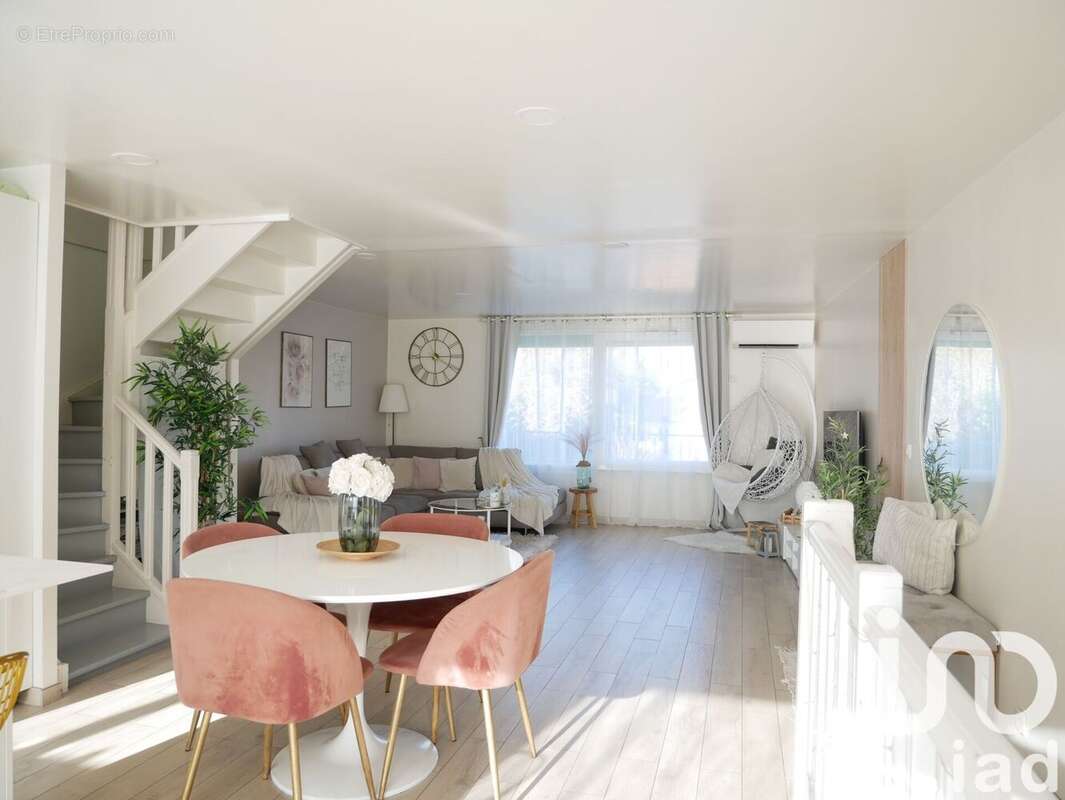 Photo 4 - Maison à SARCELLES