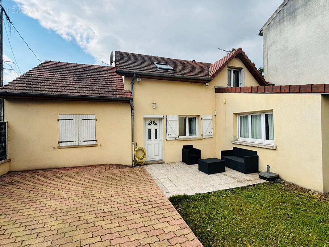 Maison à BEZONS