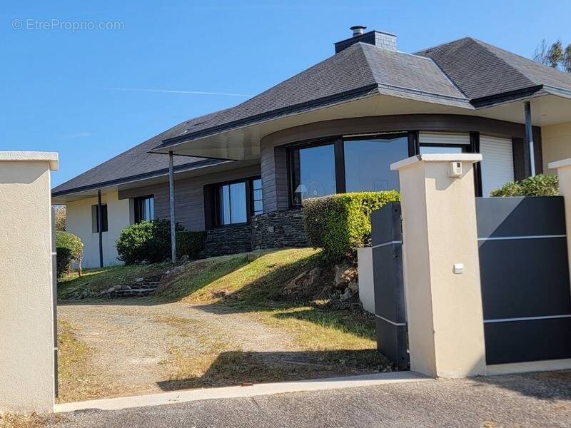 Maison à CARANTEC