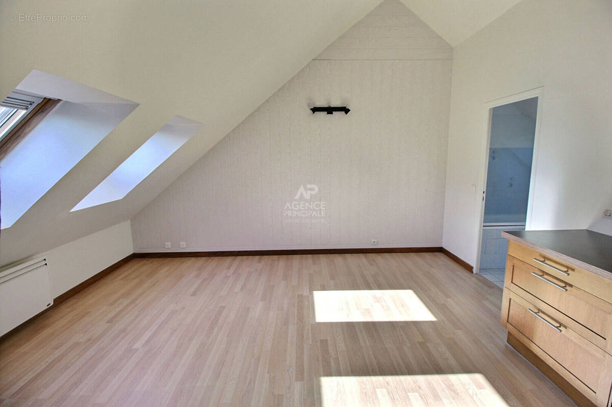 Appartement à VERNOUILLET