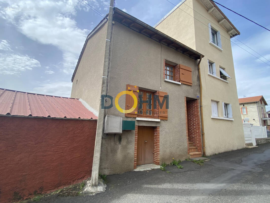Maison à MASSIAC