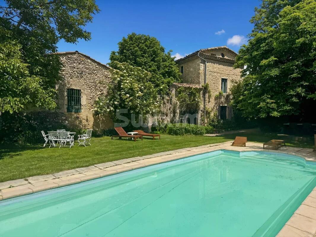 Maison à SAUZET
