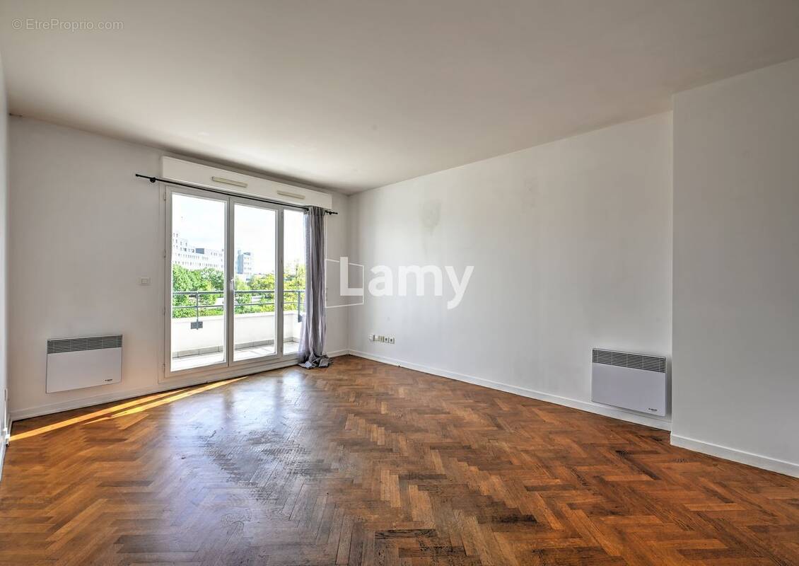 Appartement à MONTIGNY-LE-BRETONNEUX