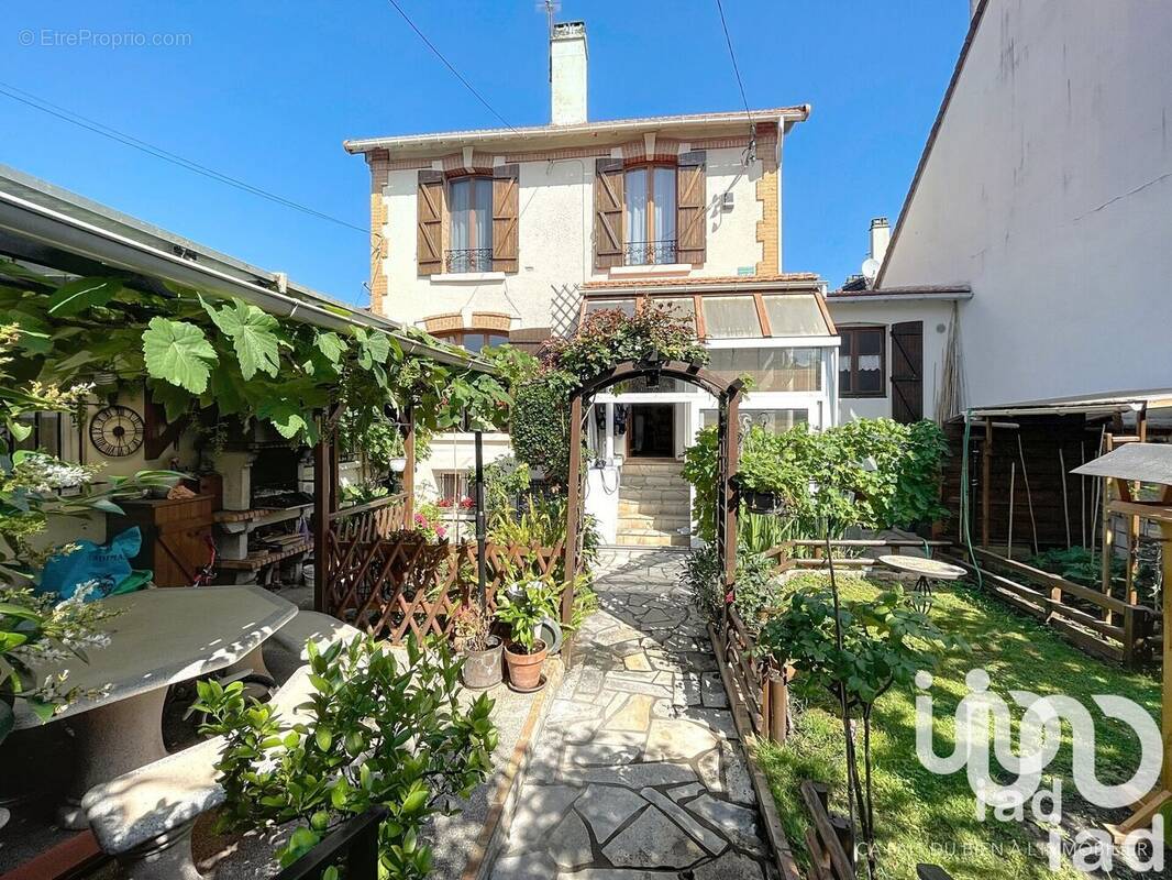 Photo 1 - Maison à BEZONS