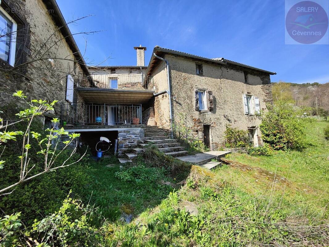 Maison à SAINT-ANDRE-DE-VALBORGNE