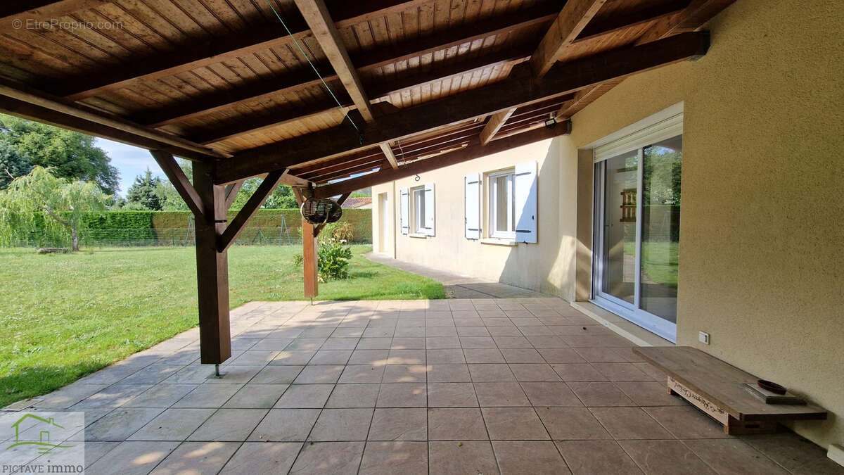Maison à COULOMBIERS