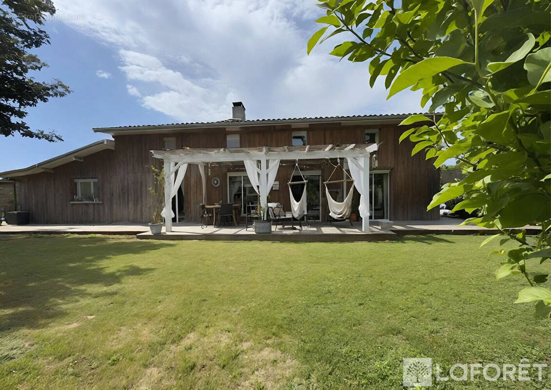 Maison à LE TEICH