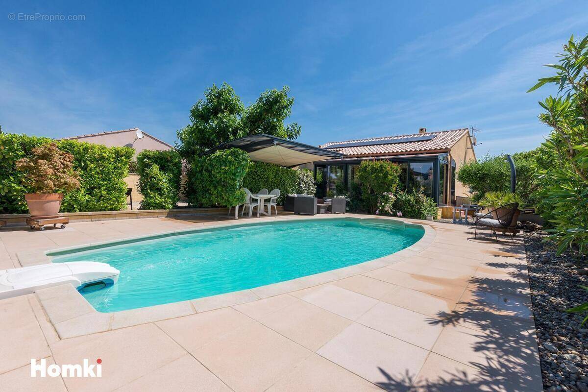 Maison à LAPALUD