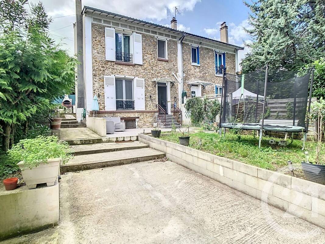 Photo 1 - Maison à VILLENEUVE-LE-ROI