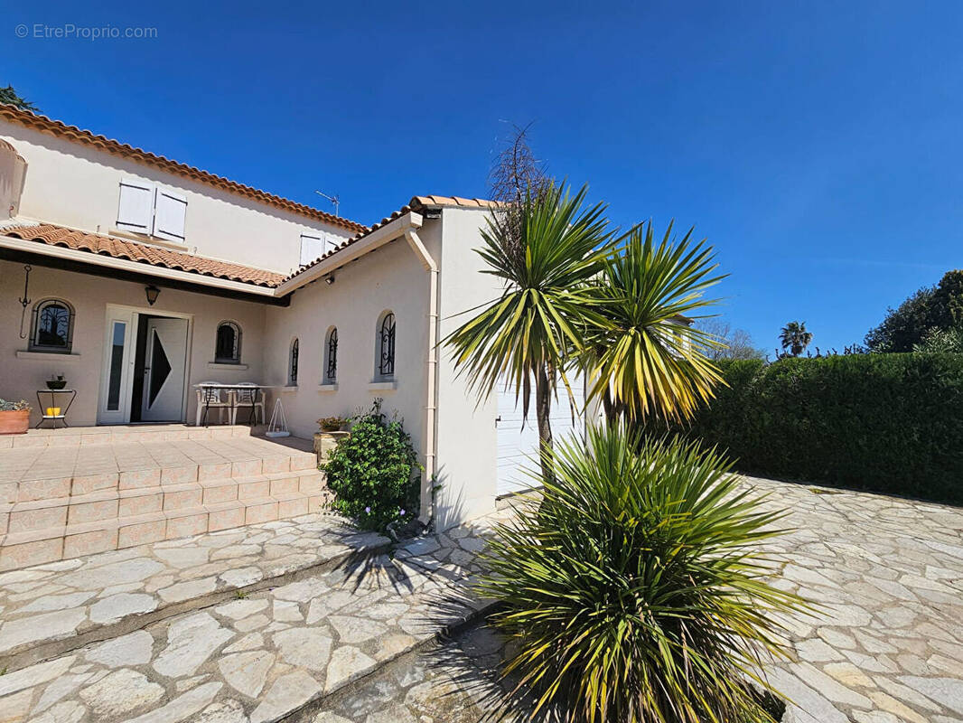 Maison à JUVIGNAC