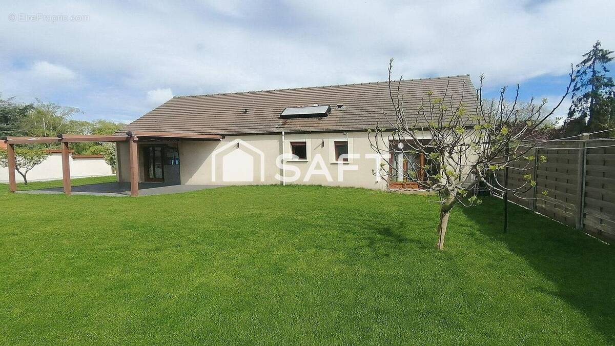Photo 1 - Maison à LA FERTE-ALAIS
