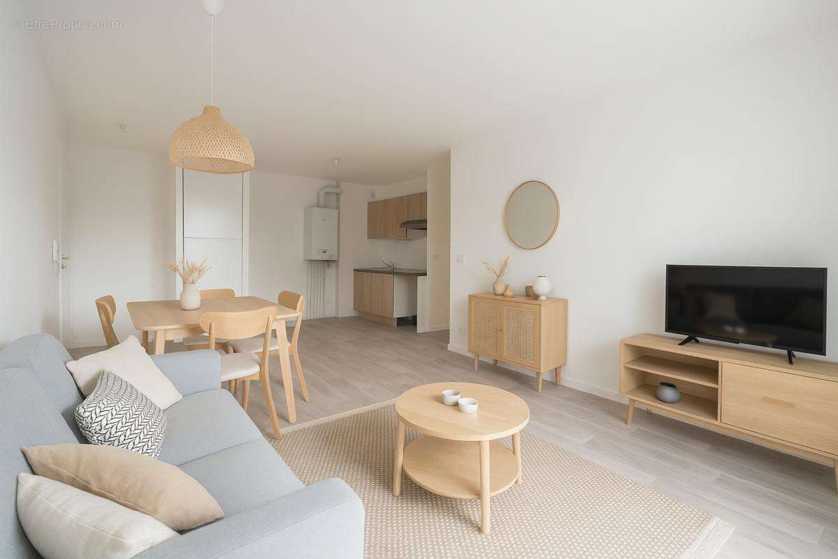 Appartement à LE BLANC-MESNIL