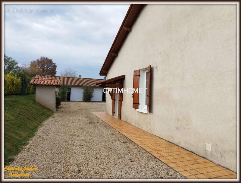 Maison à CHALAIS