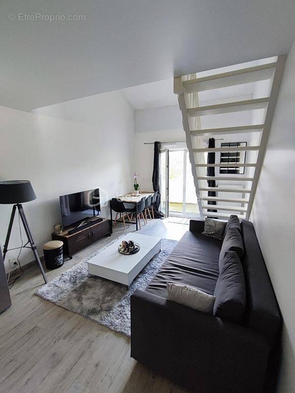 Appartement à SAINT-GERMAIN-LES-CORBEIL
