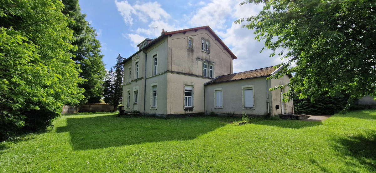 Appartement à LANEUVEVILLE-DEVANT-NANCY