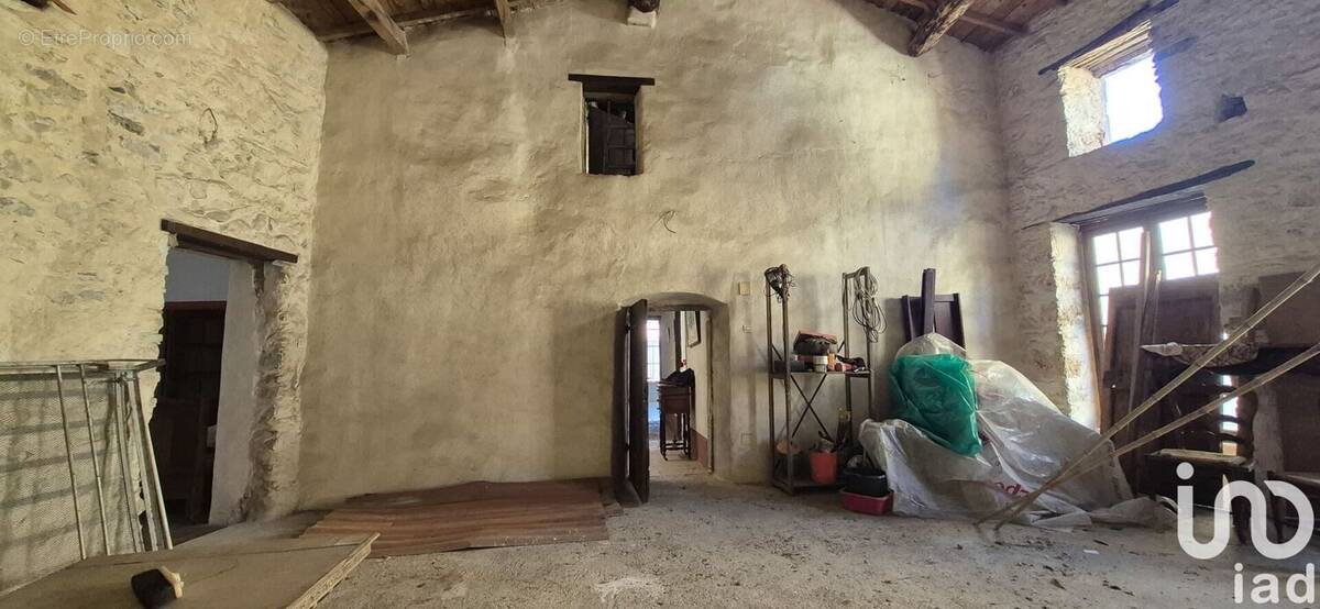 Photo 1 - Maison à SAINT-LAURENT-LE-MINIER