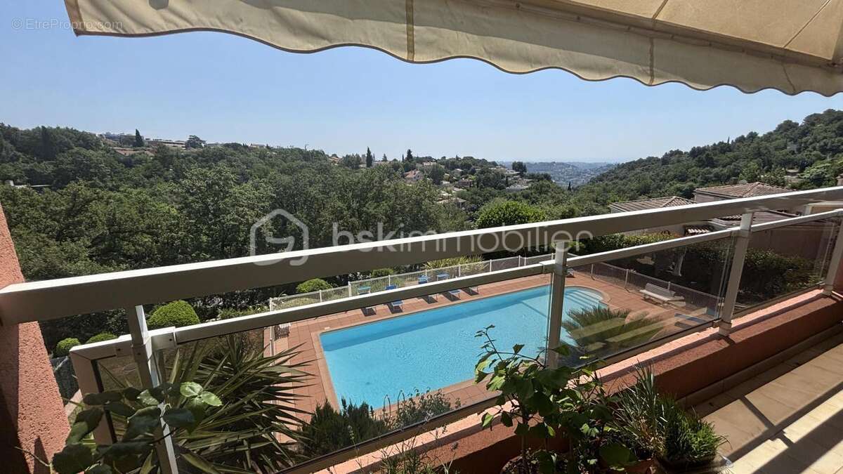 Appartement à VENCE