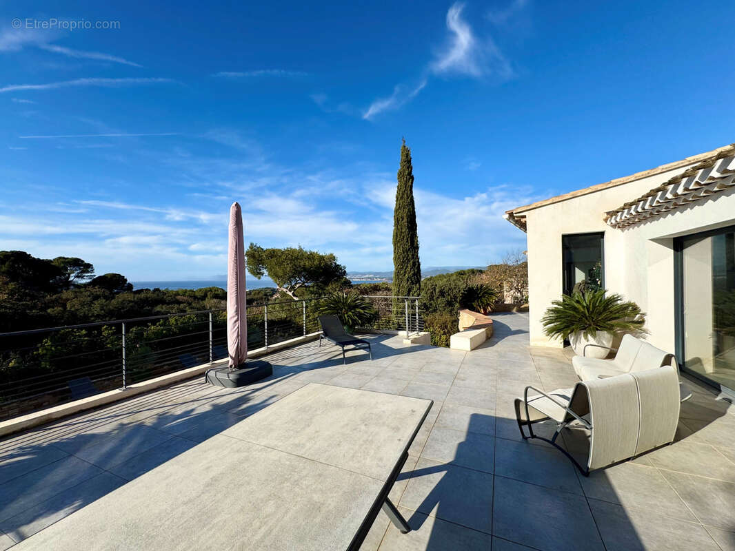 Maison à SIX-FOURS-LES-PLAGES