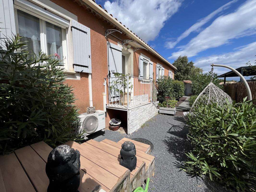 Maison à SORGUES