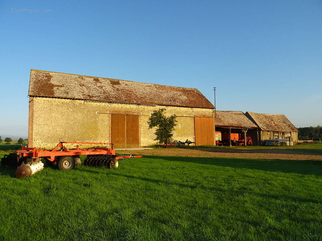 Maison à LA LOUPE