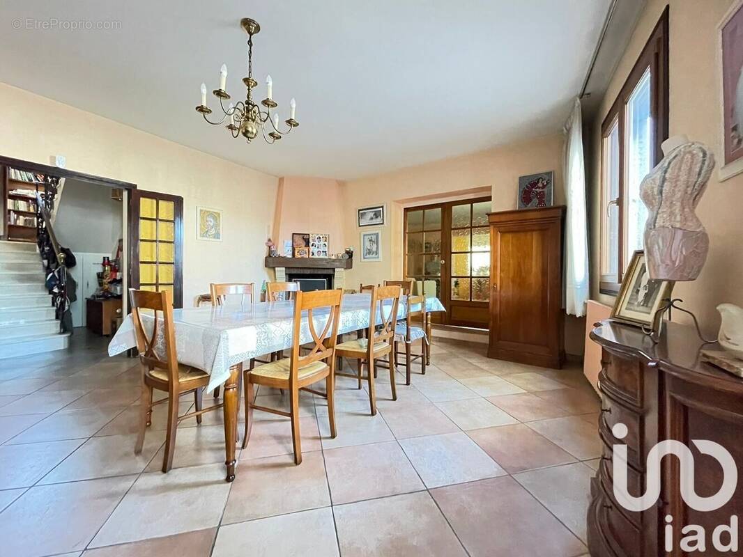 Photo 1 - Maison à CHAMPIGNY-SUR-MARNE