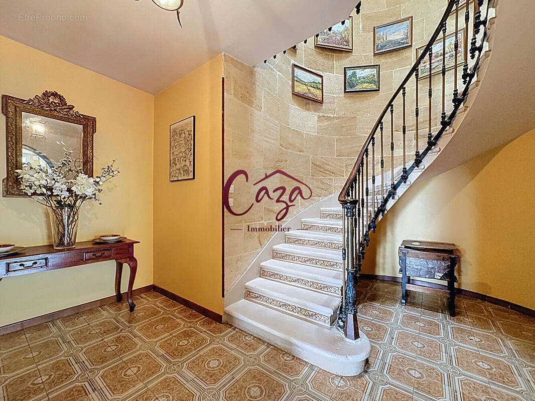Maison à YVRAC
