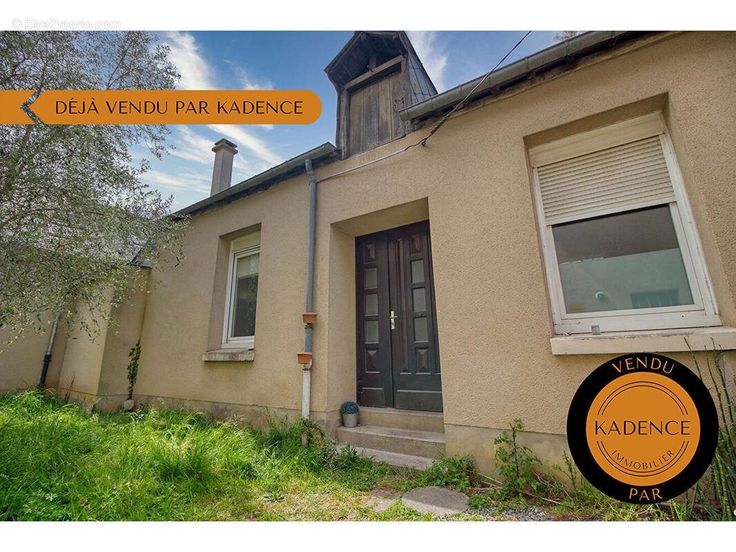 Maison à SAINT-JACQUES-DE-LA-LANDE