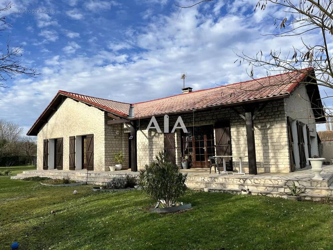 Maison à MAINE-DE-BOIXE
