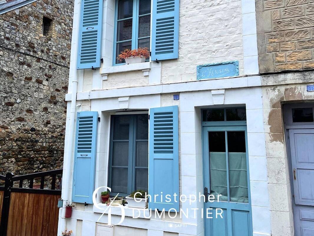 Photo 1 - Maison à VILLERVILLE