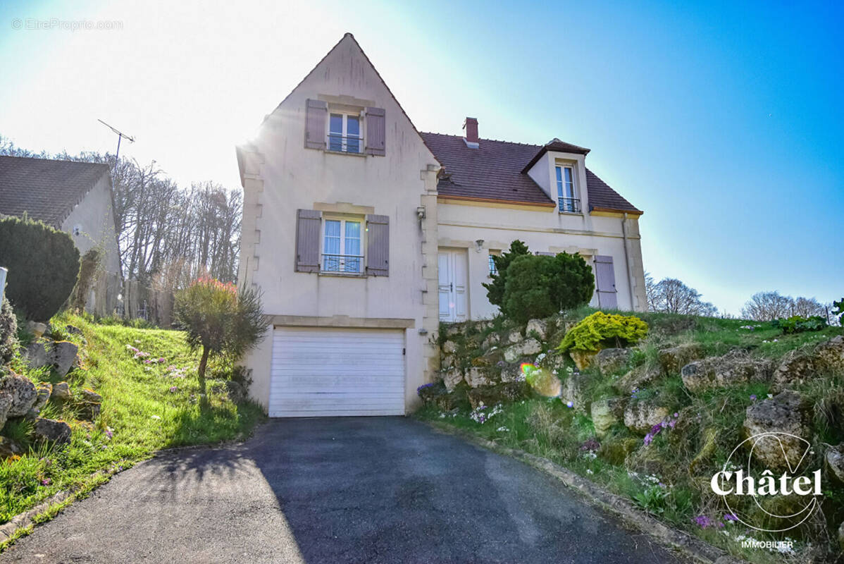 Maison à CLERMONT