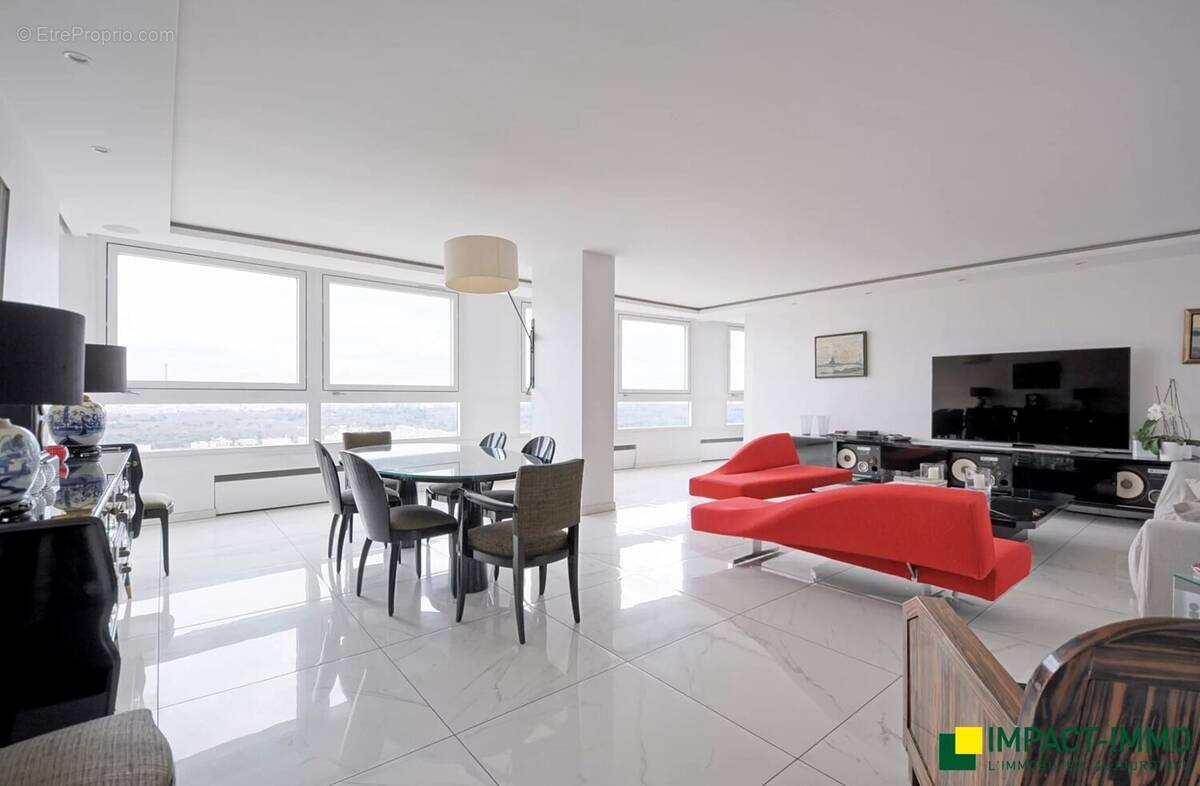 Appartement à PUTEAUX