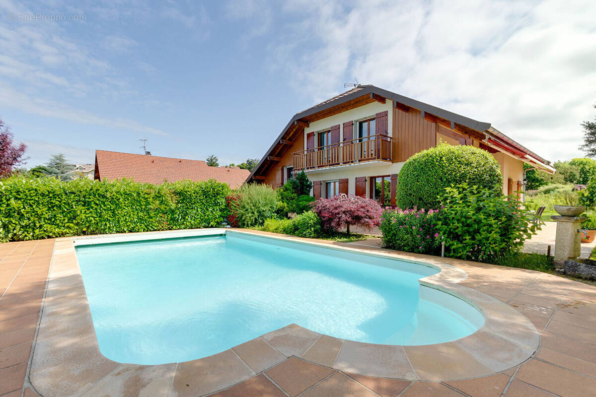 Maison à BALLAISON