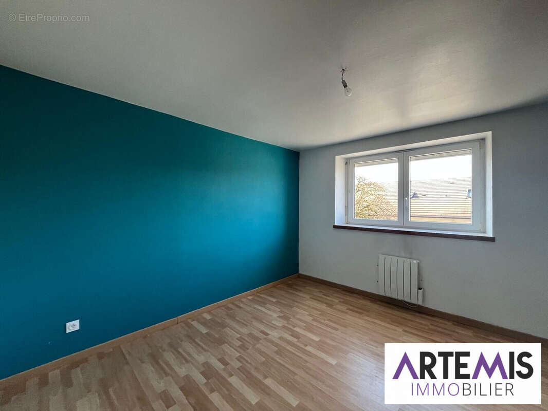 Appartement à SAONE