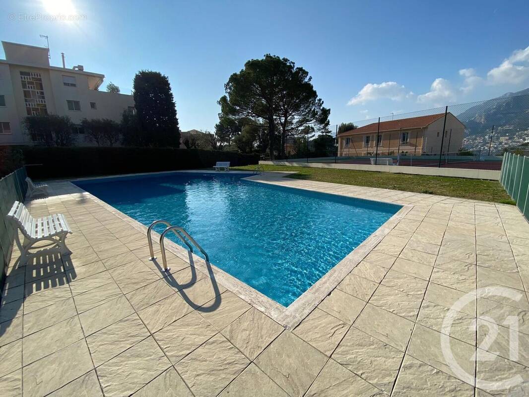 Appartement à ROQUEBRUNE-CAP-MARTIN