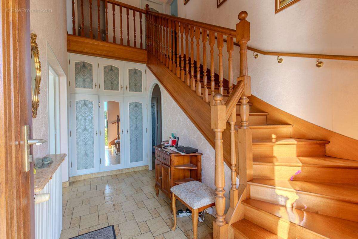 Maison à SERAINCOURT
