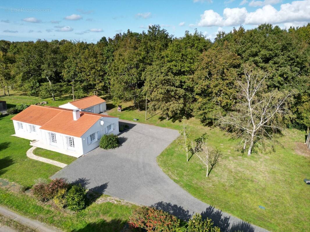 Maison à SOULLANS