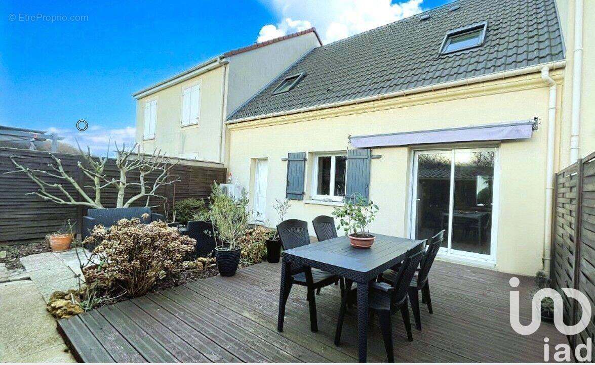Photo 1 - Maison à EGLY