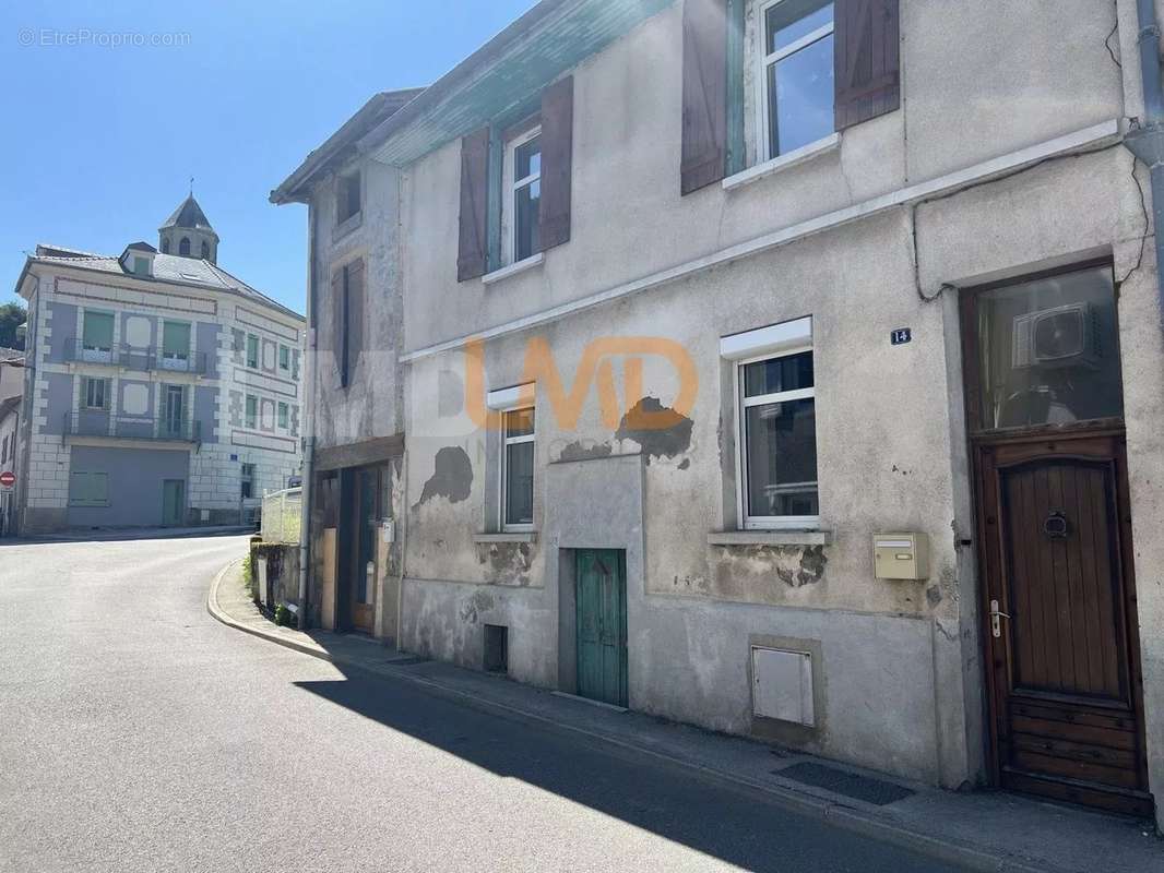 Maison à AUBIN