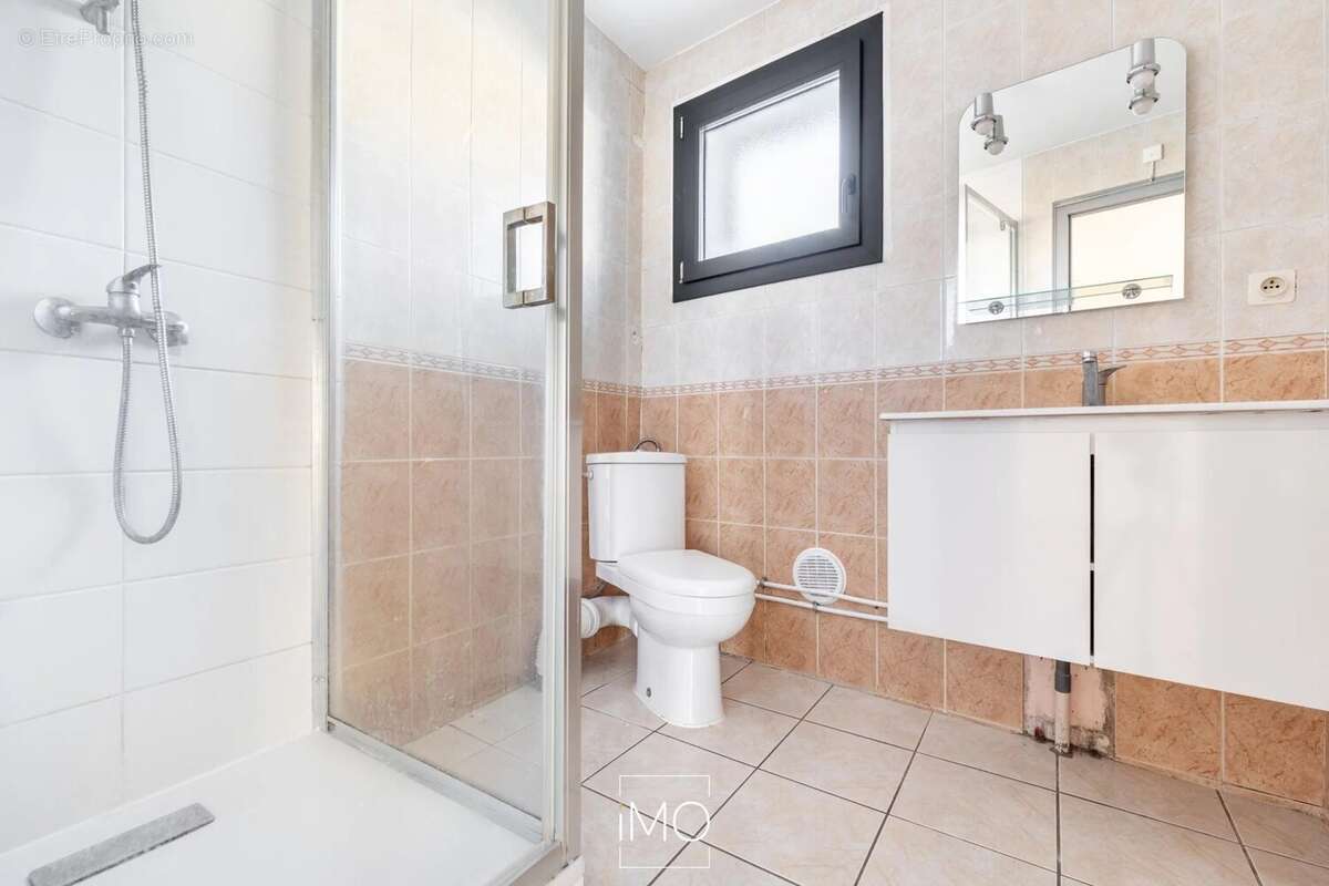 Appartement à LUCENAY
