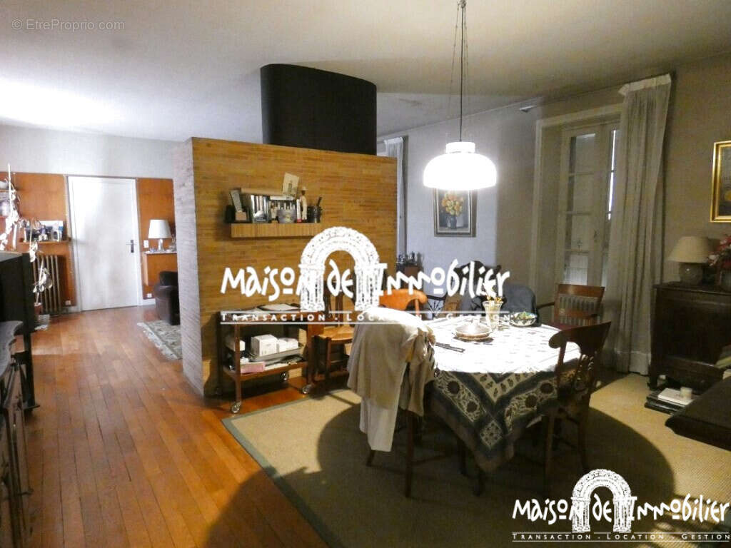 Appartement à COGNAC