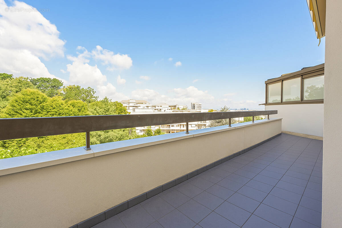 Appartement à CHATILLON