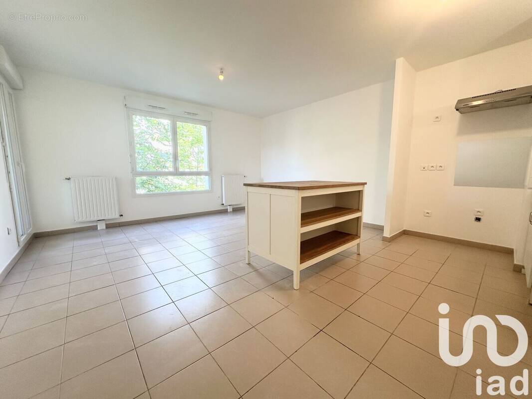 Photo 1 - Appartement à AUBERVILLIERS